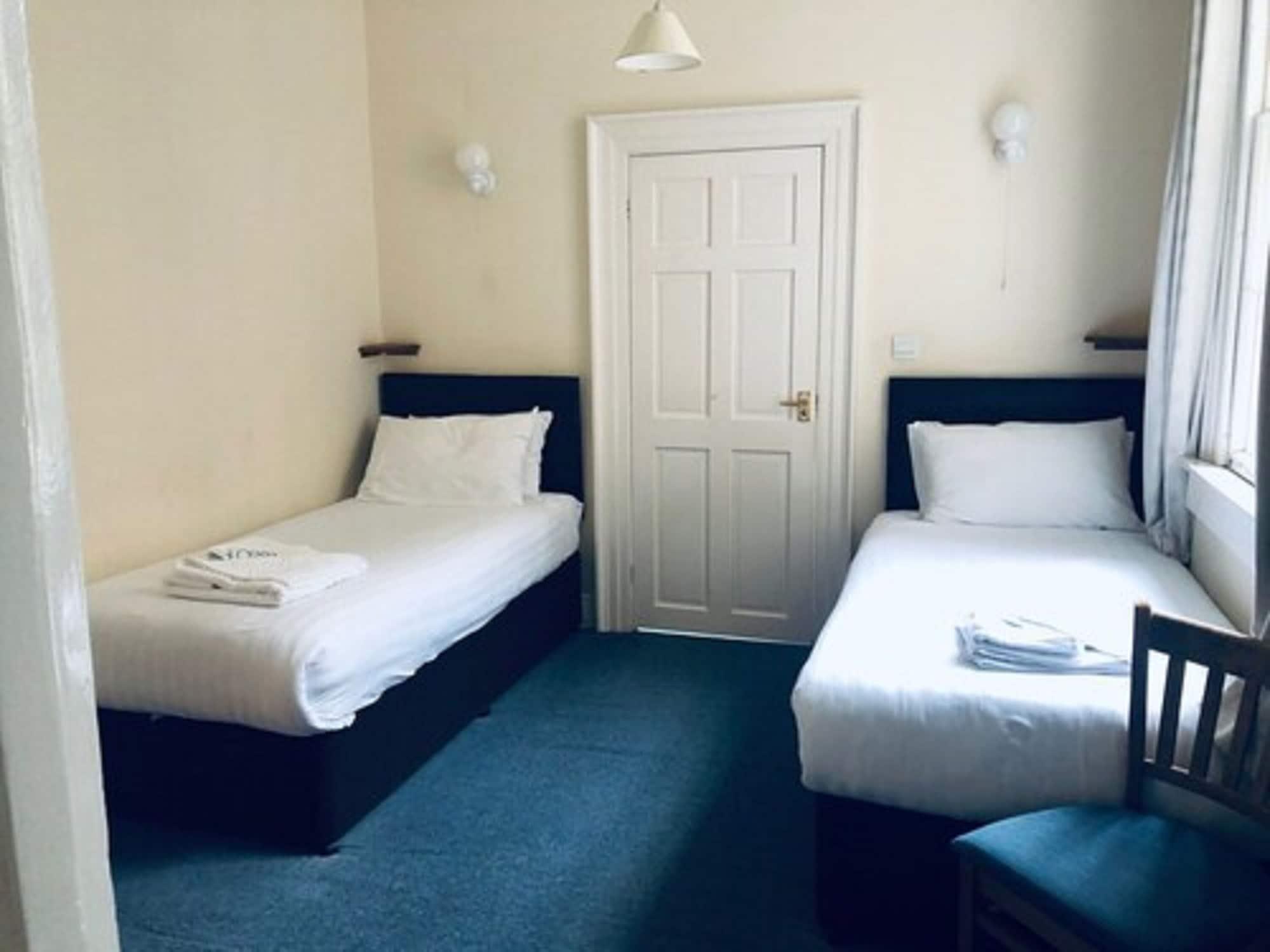 Parade Park Accommodation 바스 외부 사진